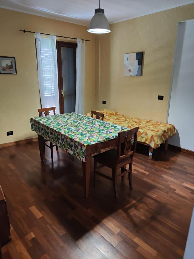 メッシーナLa Casa Di Nonna Assuntaアパートメント エクステリア 写真